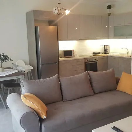 Elite Properties *